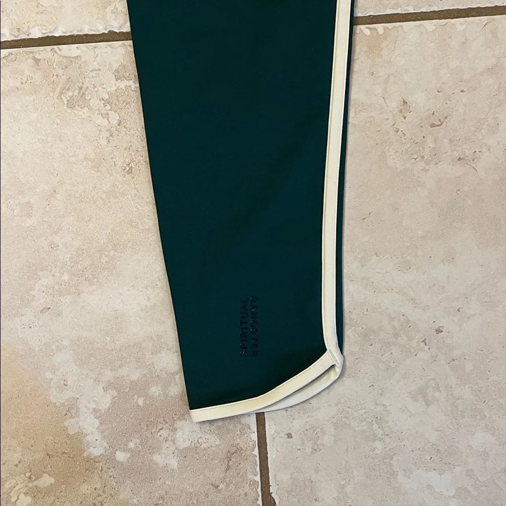 Spiritual gangster nirvana tech leggings size medium - Picture 7 of 7